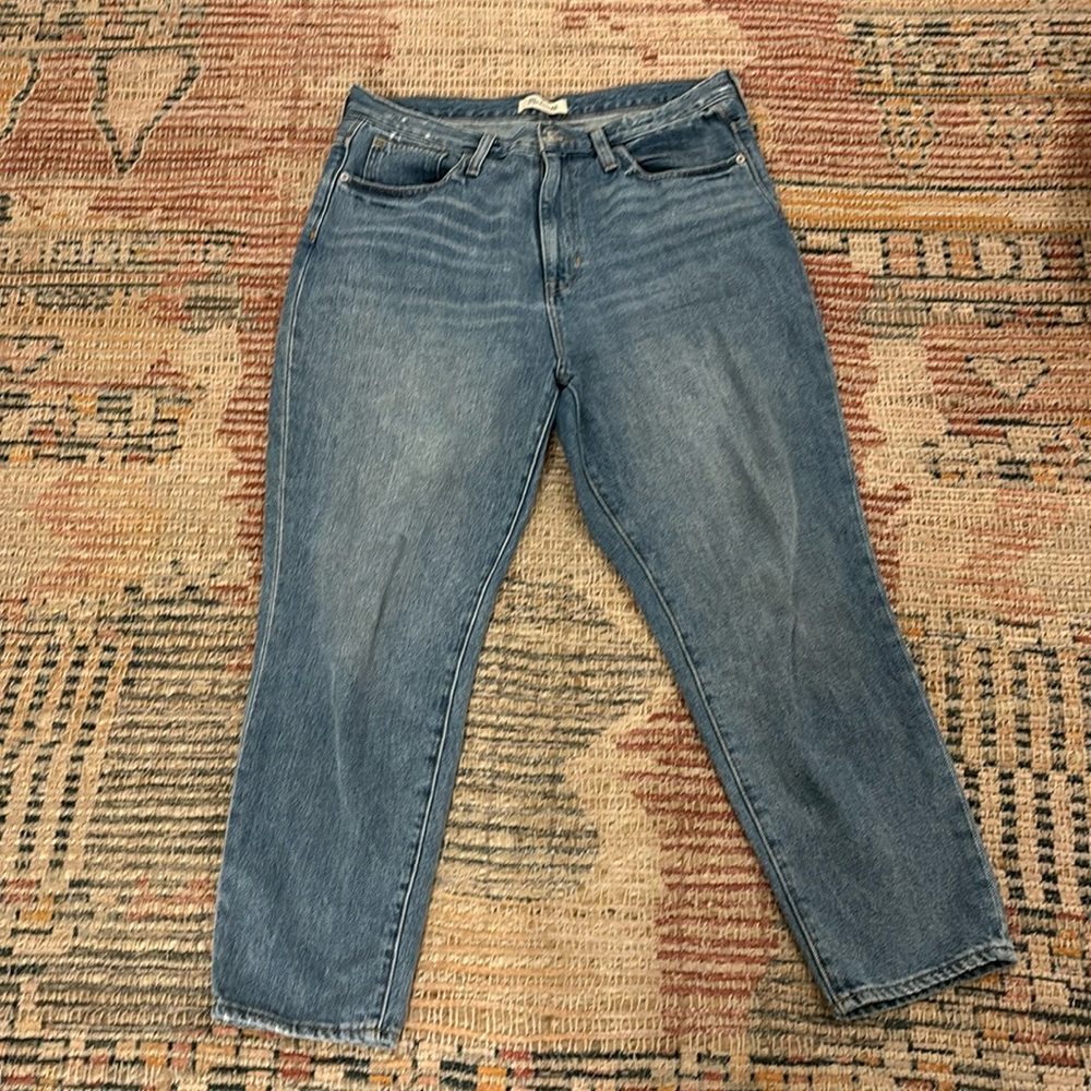 Madewell Momjean